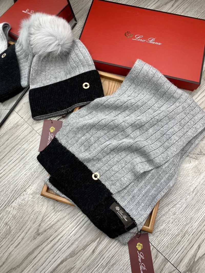 Love Piana Caps Scarfs